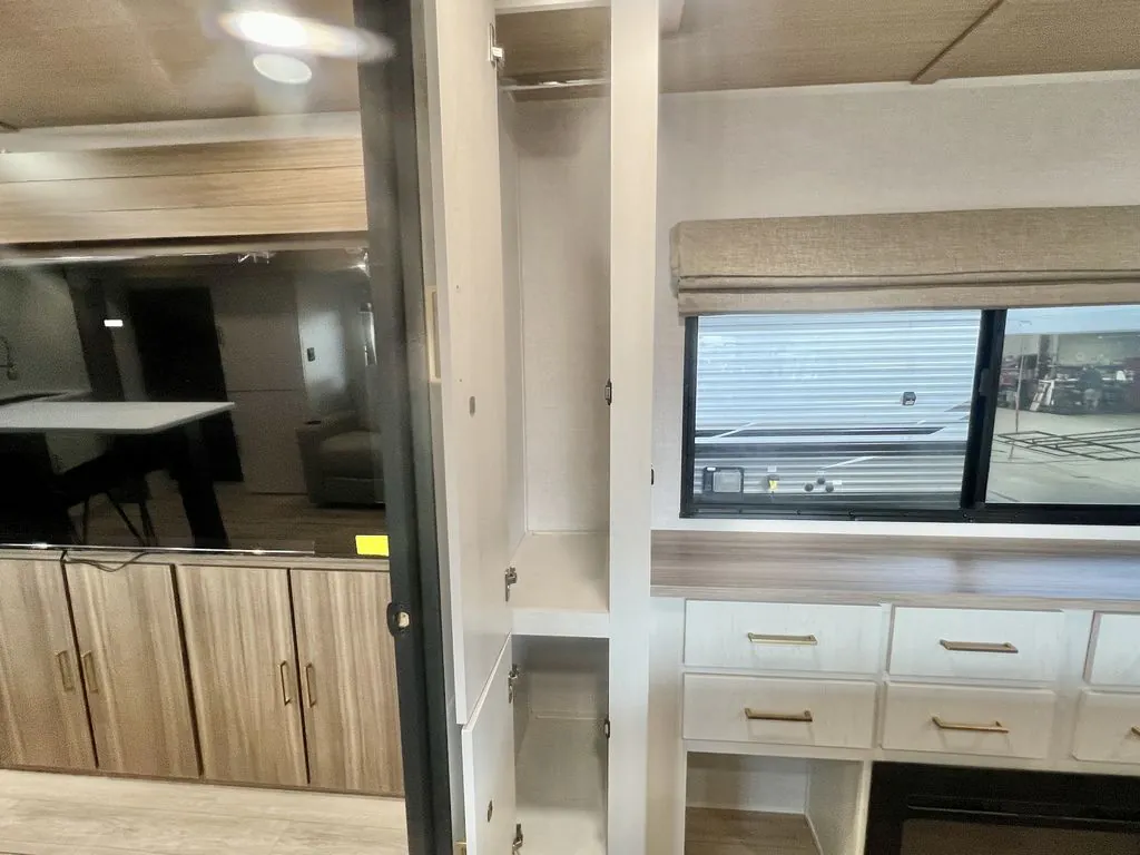 2026 Forest River Vibe Extreme Lite 2500FIK, Photos photo 43