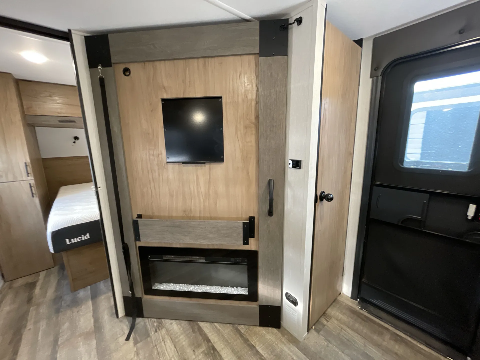 2024 Forest River Campsite Reserve 25MW — living area main