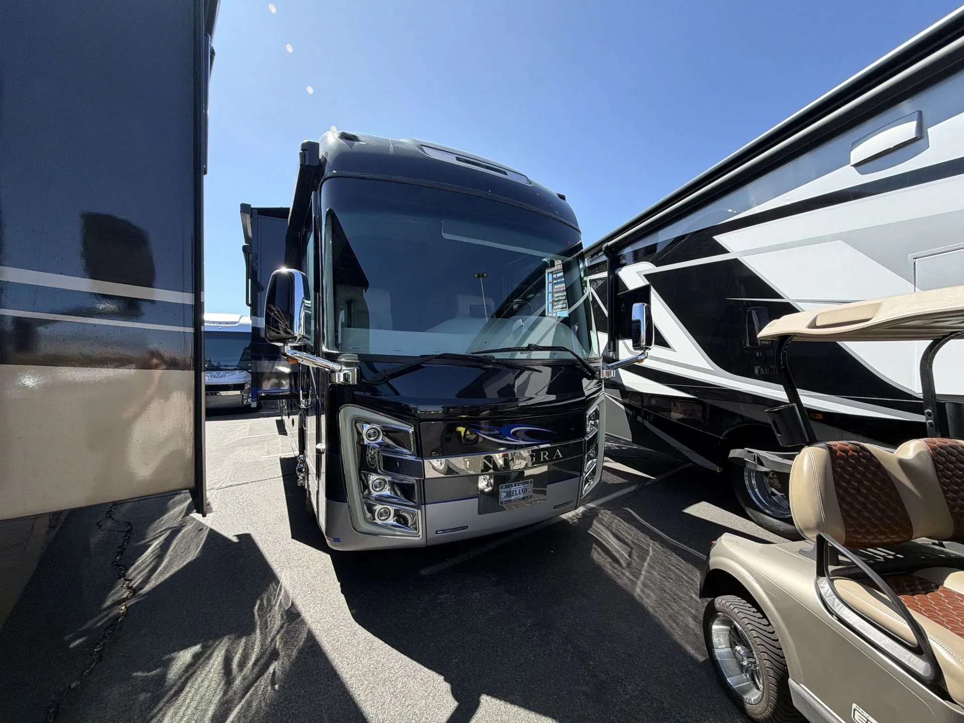 2017 Entegra Coach Anthem 44DLQ - Photo 2