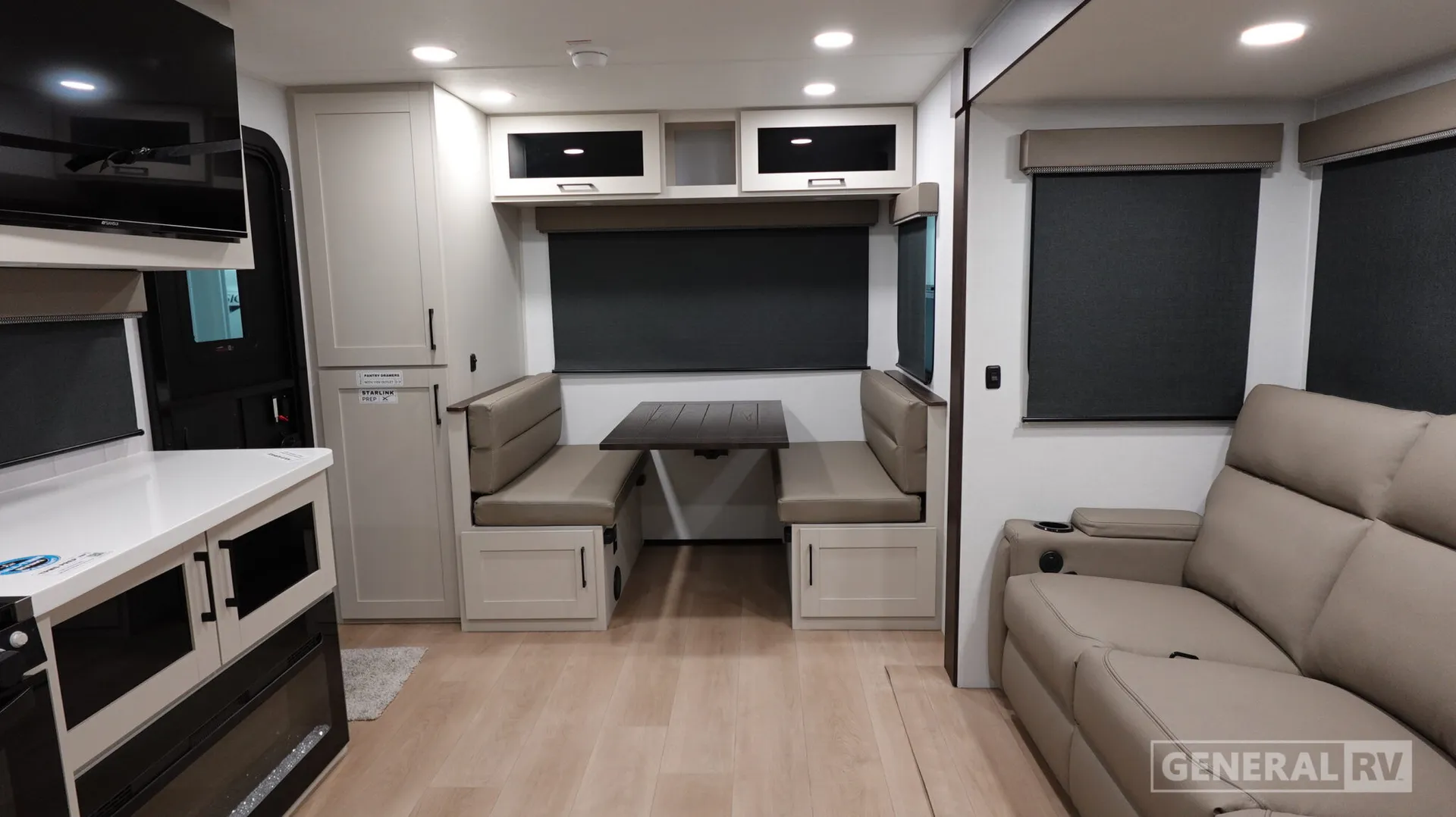 2027 Alliance RV Delta 252RL - Photo 3