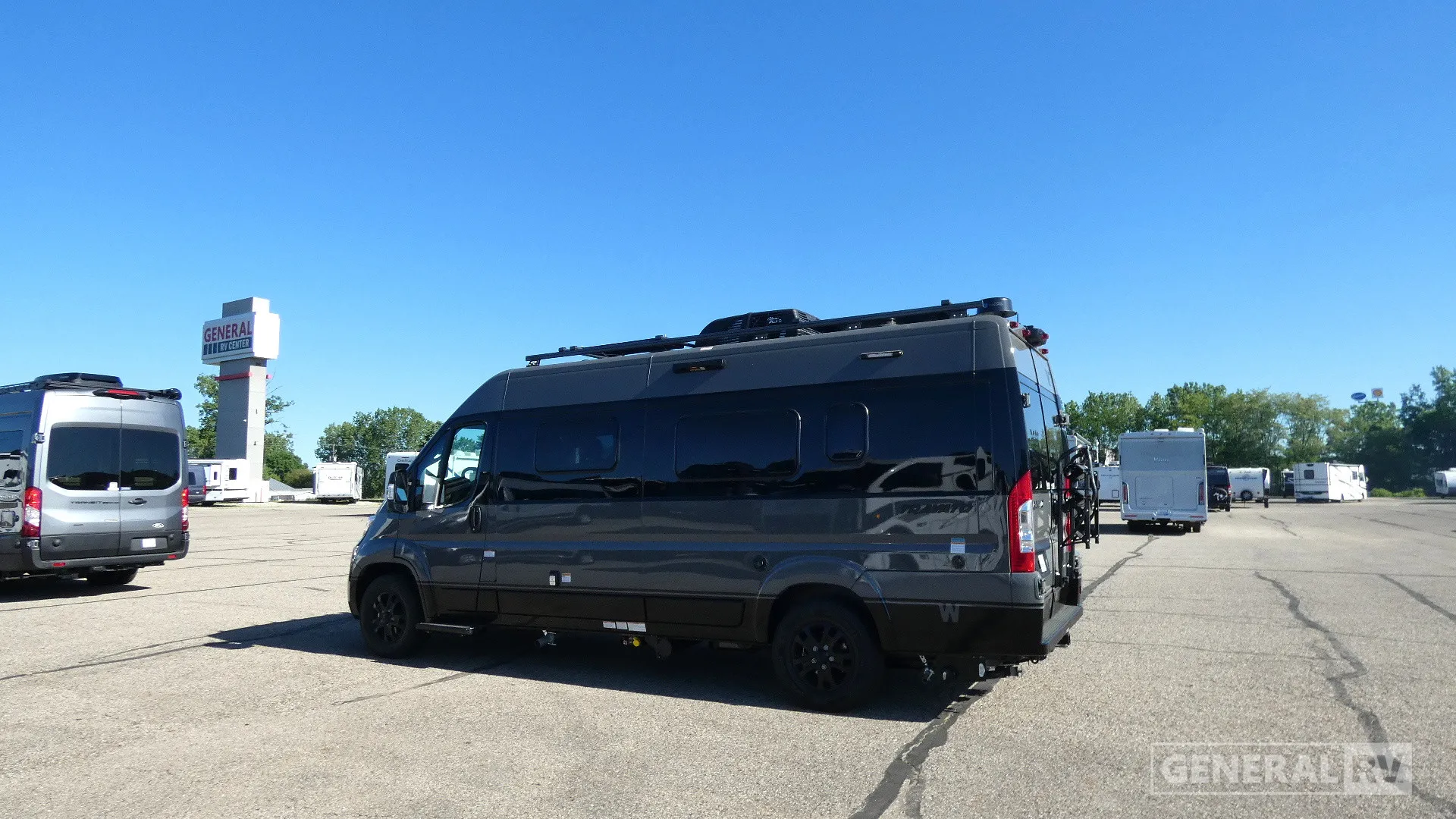 2027 Winnebago TRAVATO 59K - Photo 4