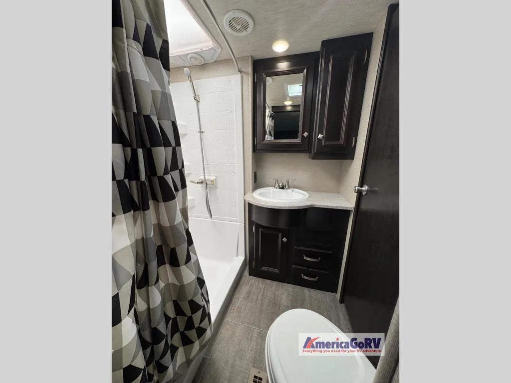 2019 Cruiser RV Stryker STF 3513, Photos photo 22