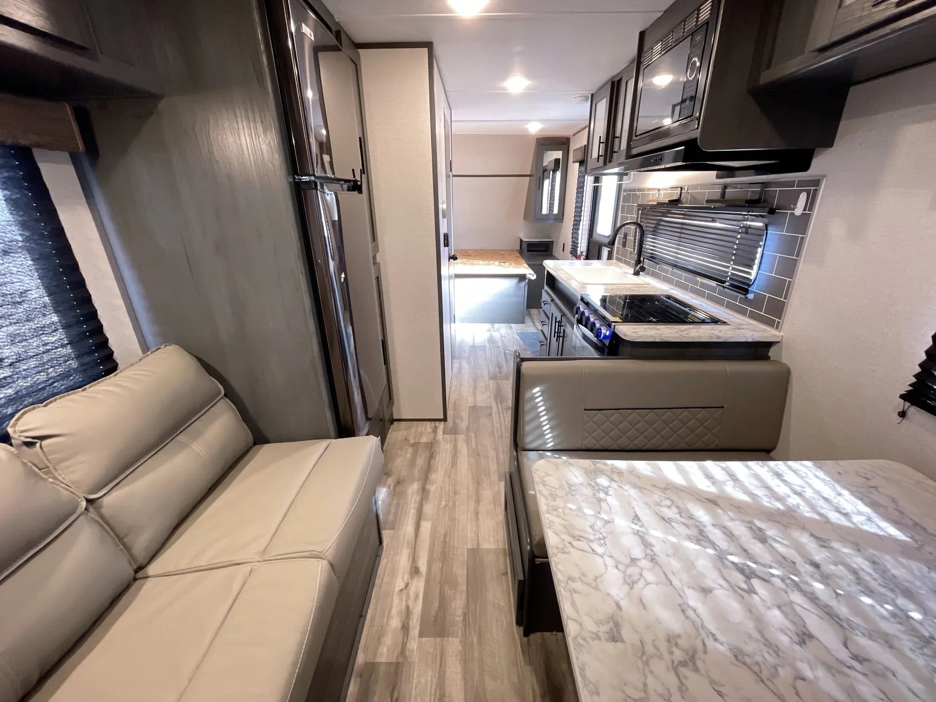 2023 Dutchmen Aspen Trail LE 21RD - Photo 4