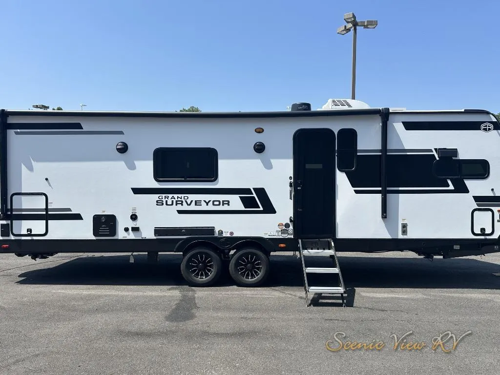 2027 Forest River Grand Surveyor 268FKBS - Photo 4
