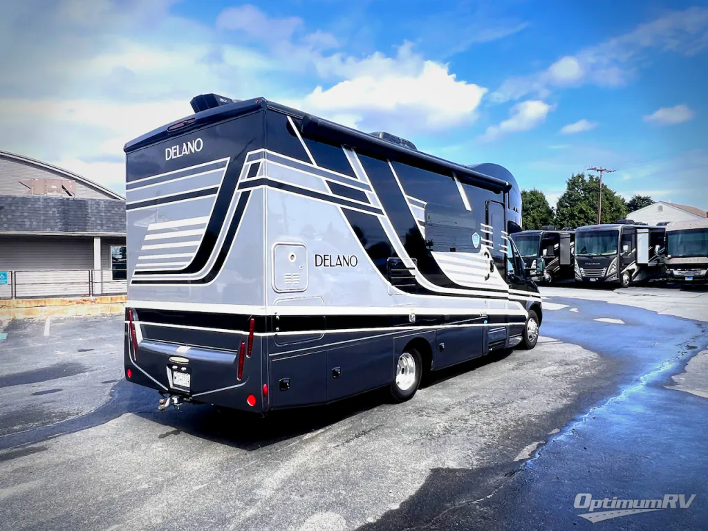 2023 Thor Motor Coach Tiburon 24FB, Photos photo 2