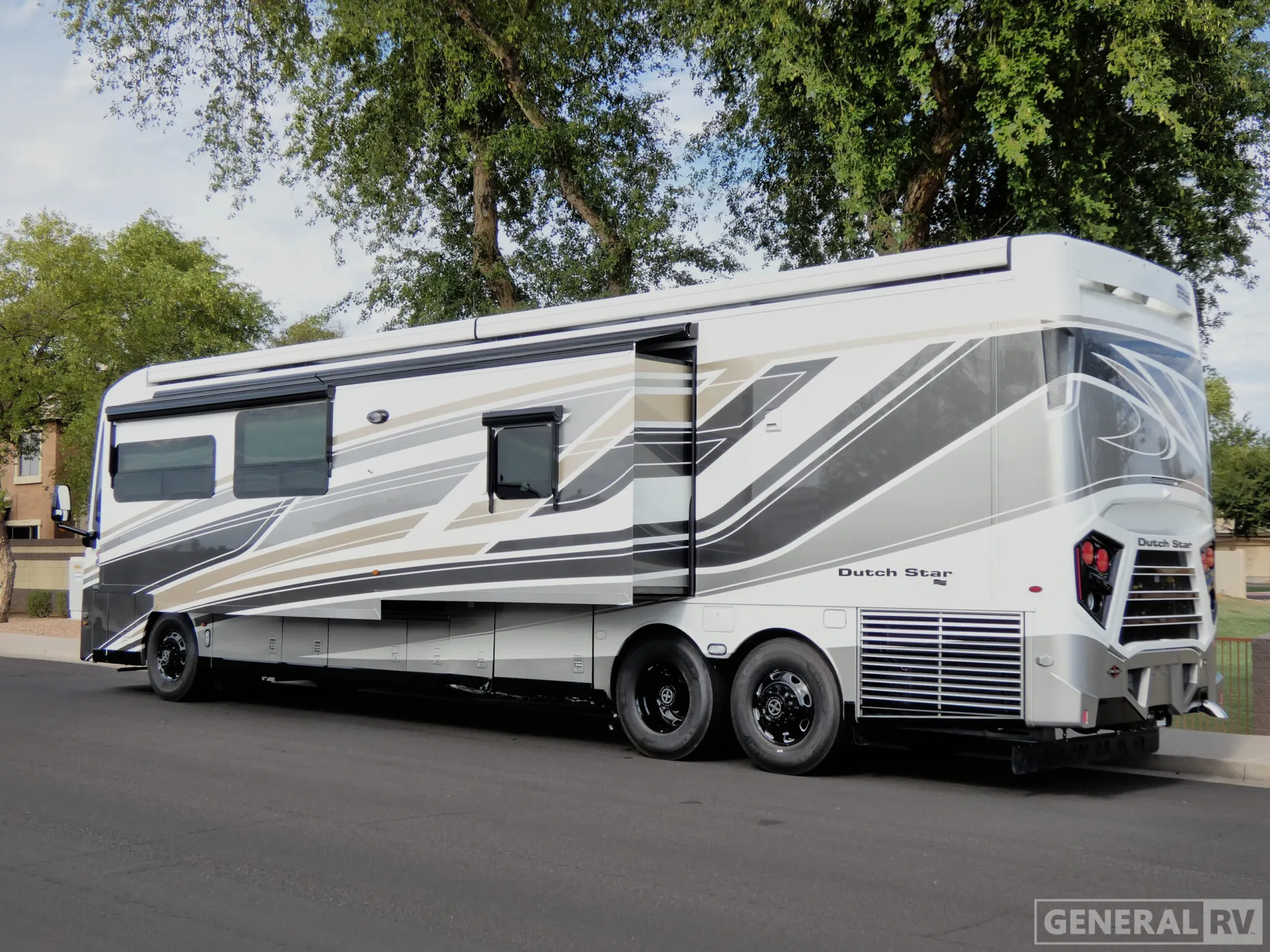 2026 Newmar Dutch Star 4369 - Photo 4