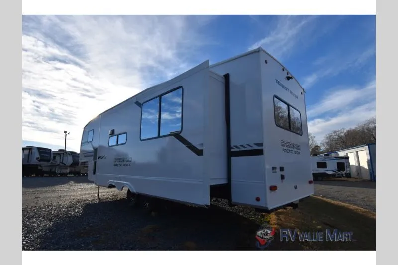 2026 Forest River Cherokee Arctic Wolf 289PANO - Photo 4