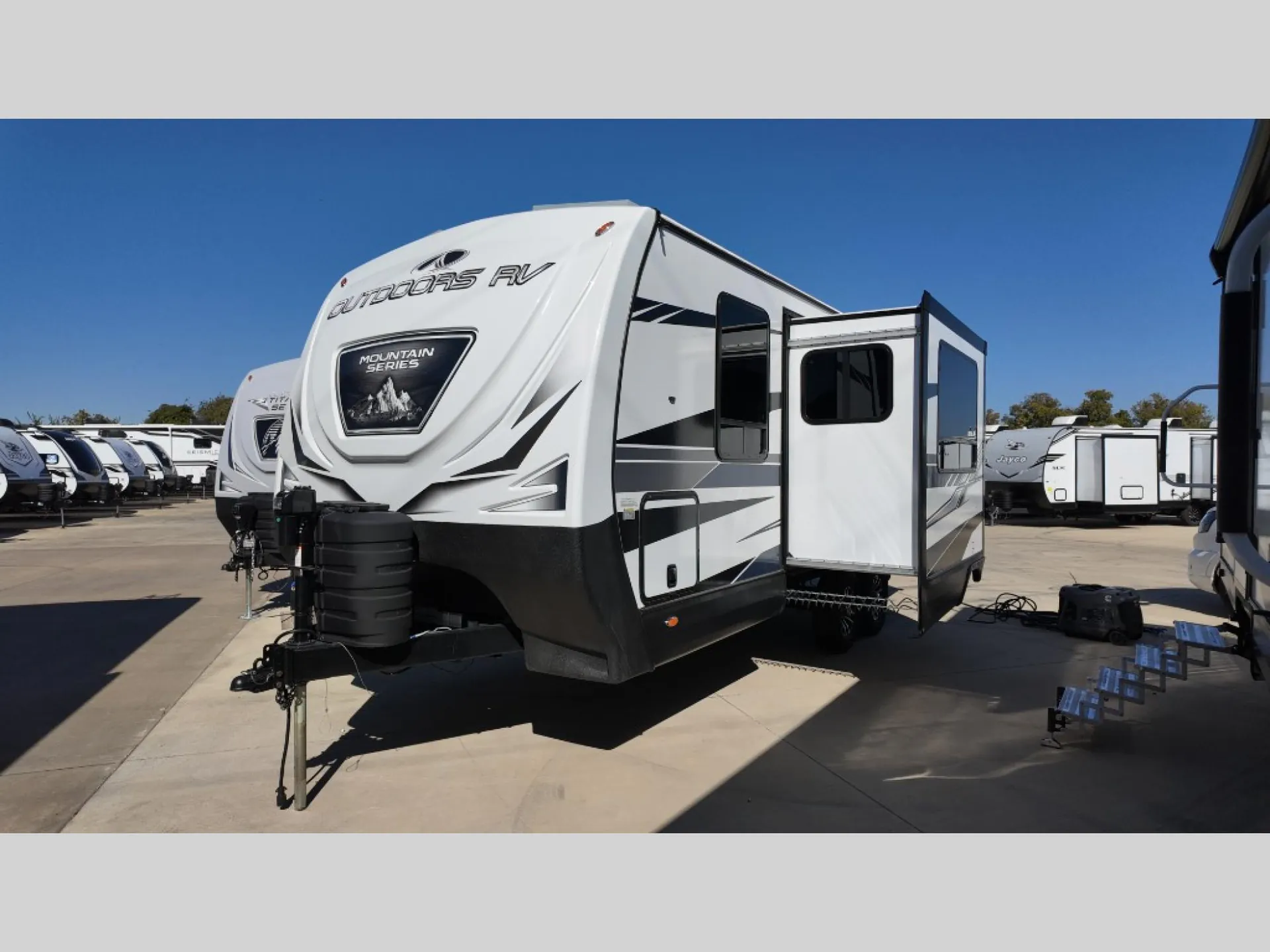 2026 Outdoors RV Mountain Series Timber Ridge 22FQS - Photo 4