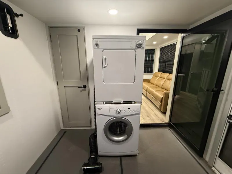 2024 Brinkley Model G 3500, Photos photo 26