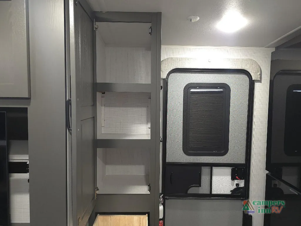 2025 Forest River Rockwood Ultra Lite 2614BS, Photos photo 63