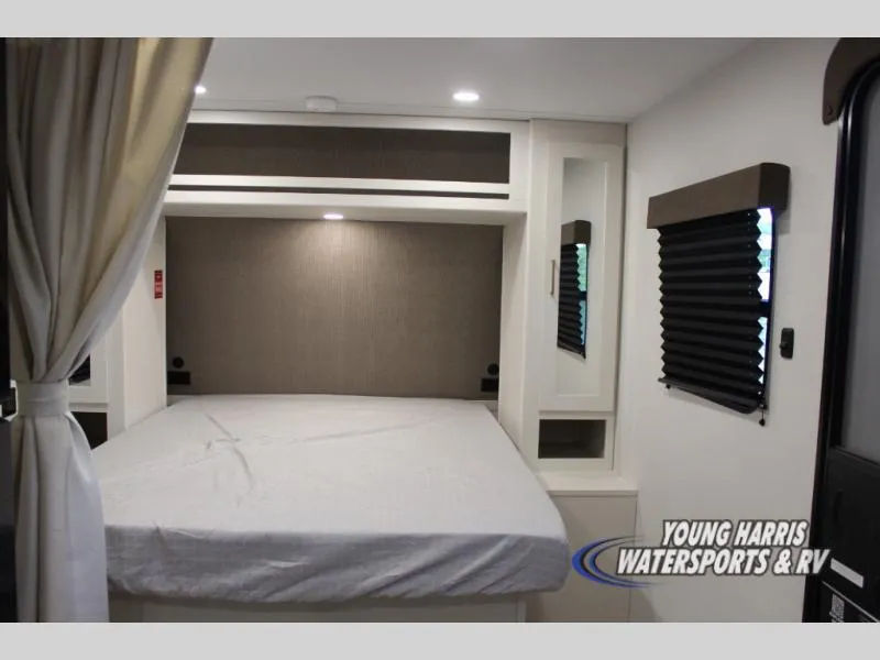 2026 Grand Design Transcend Xplor 19BHX - Photo 4