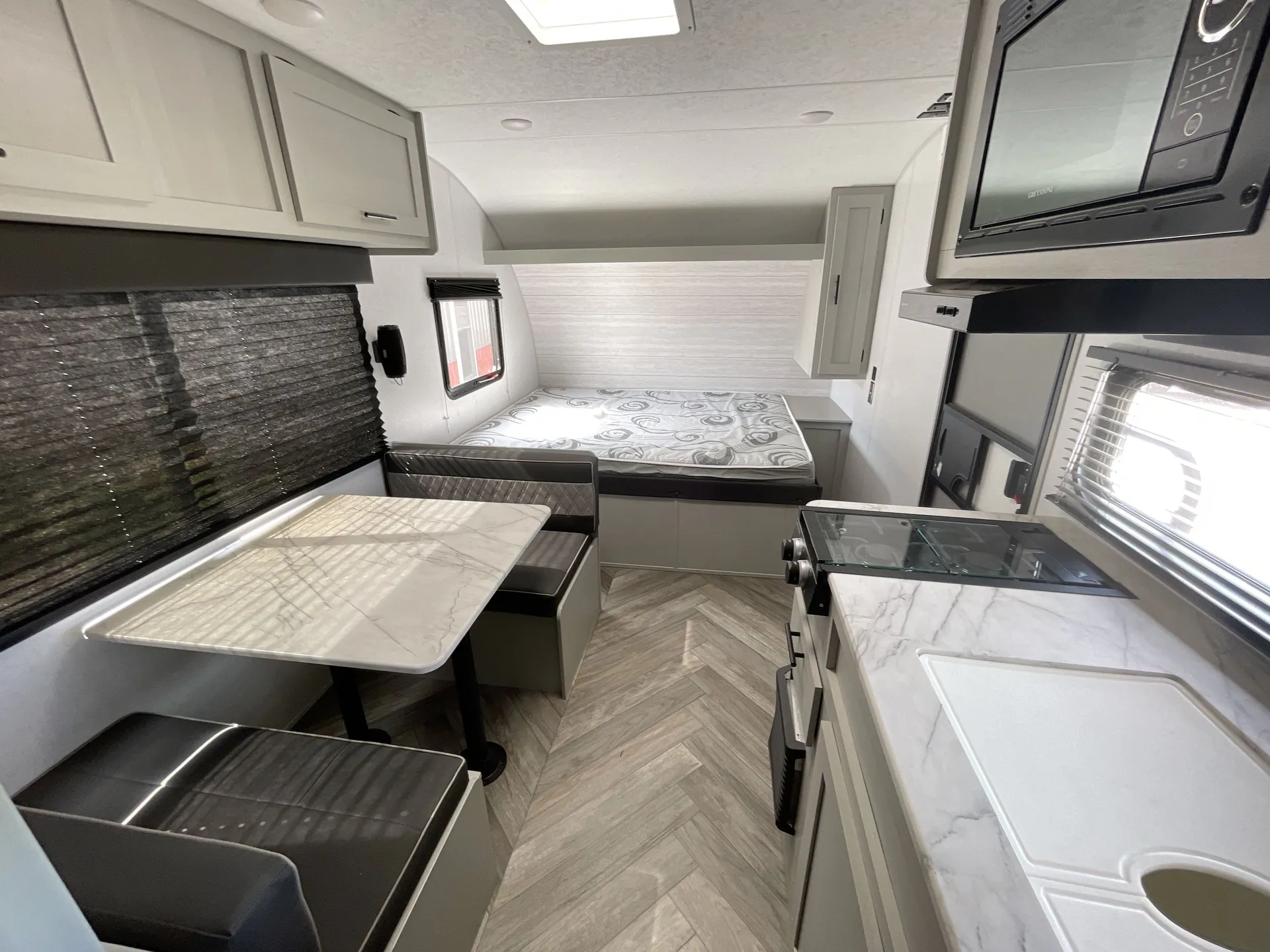 2022 Forest River Salem FSX 177BH — living area main