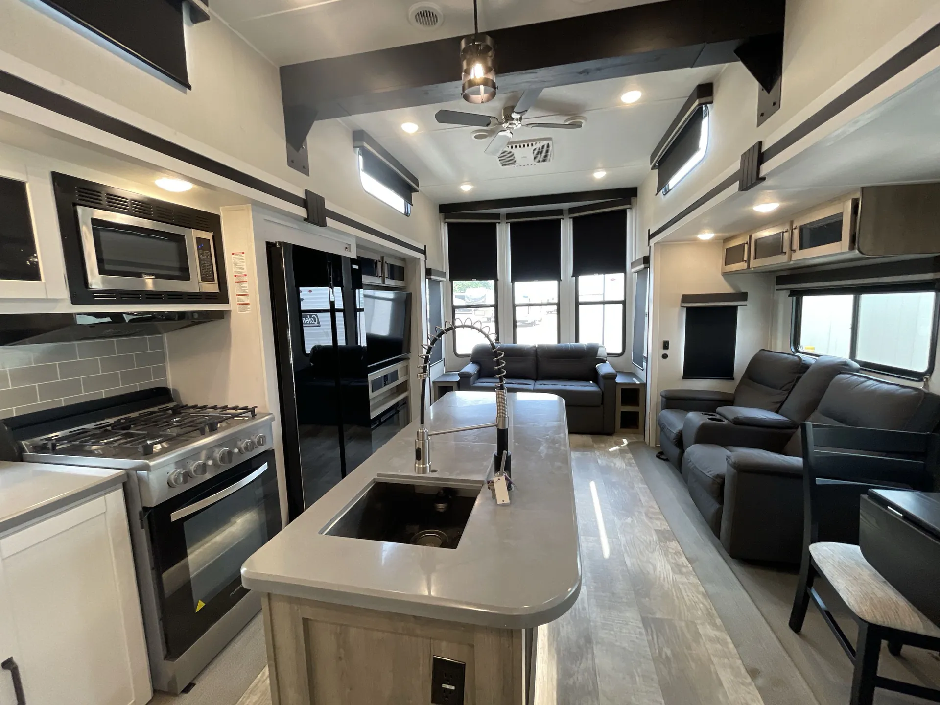 2025 Forest River Puma Vista 402LFT — living area main