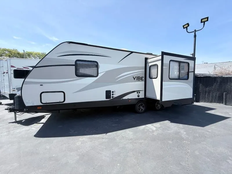 2017 Forest River RV Vibe Extreme Lite 224RLS - Main photo