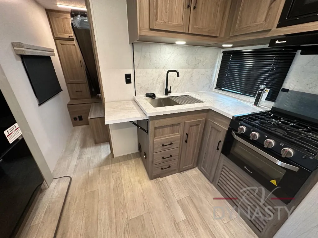 2025 Coachmen Freedom Express Ultra Lite 258BHS, Photos photo 50