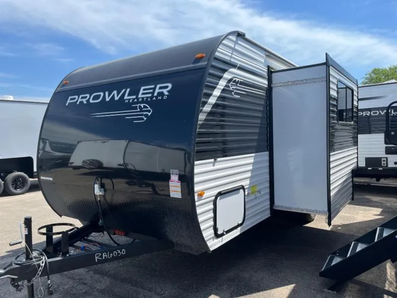 2026 Heartland Prowler Lynx 1702DBS - Photo 3