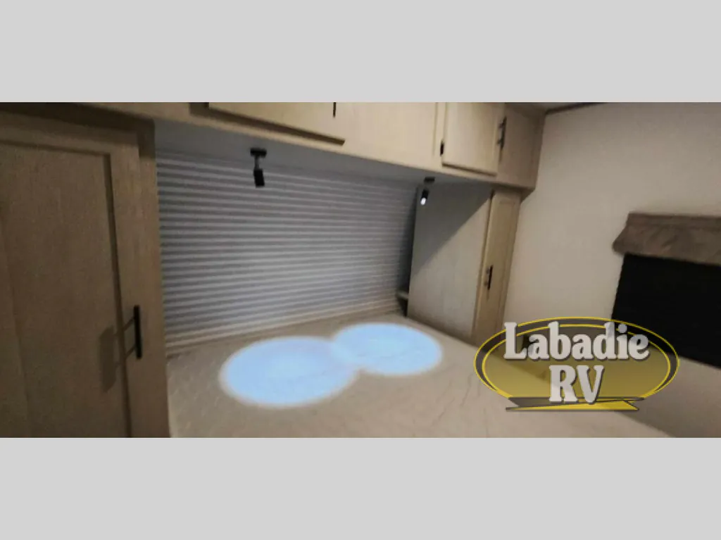 2027 Shasta RVs i-5 Edition 525RS, Photos photo 16