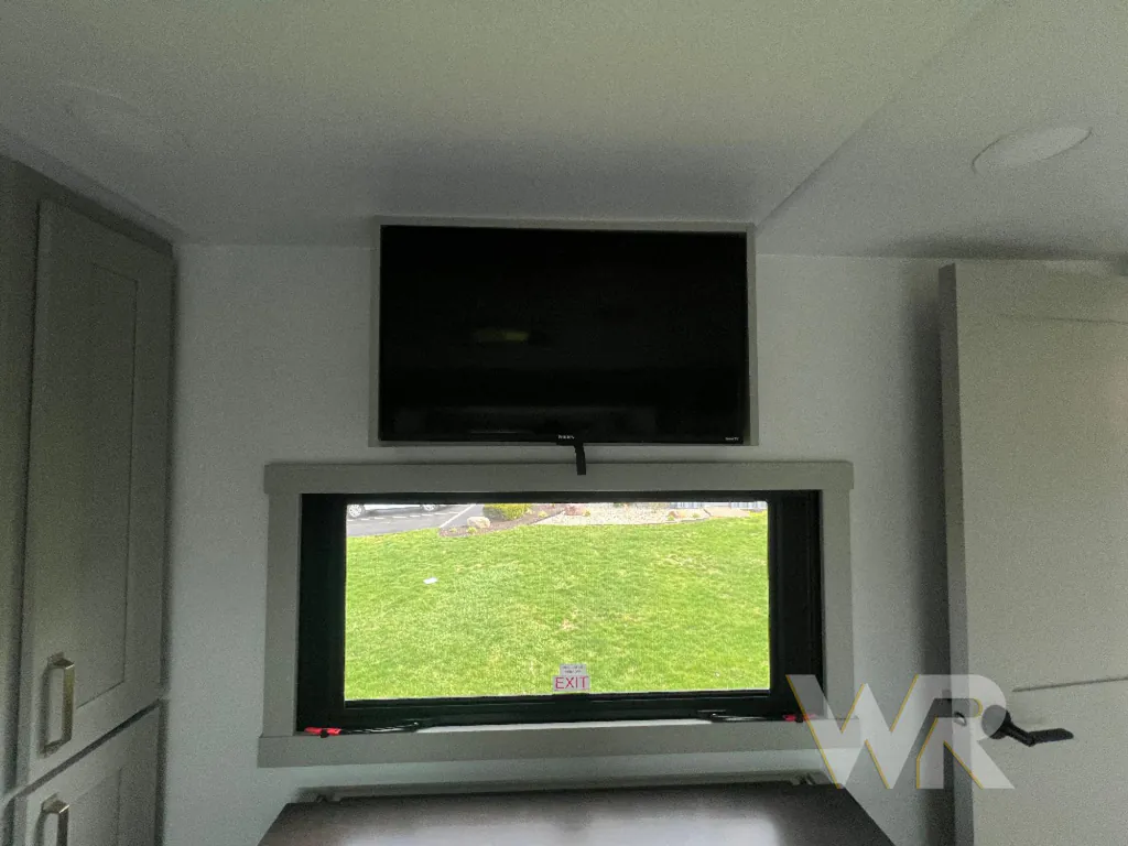 2026 Brinkley Model G 3950, Photos photo 59