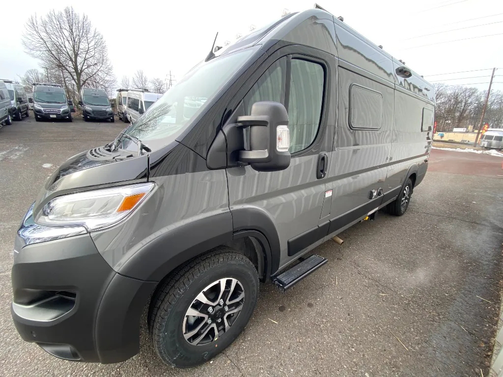 2025 Winnebago Travato 59G, Photos photo 7
