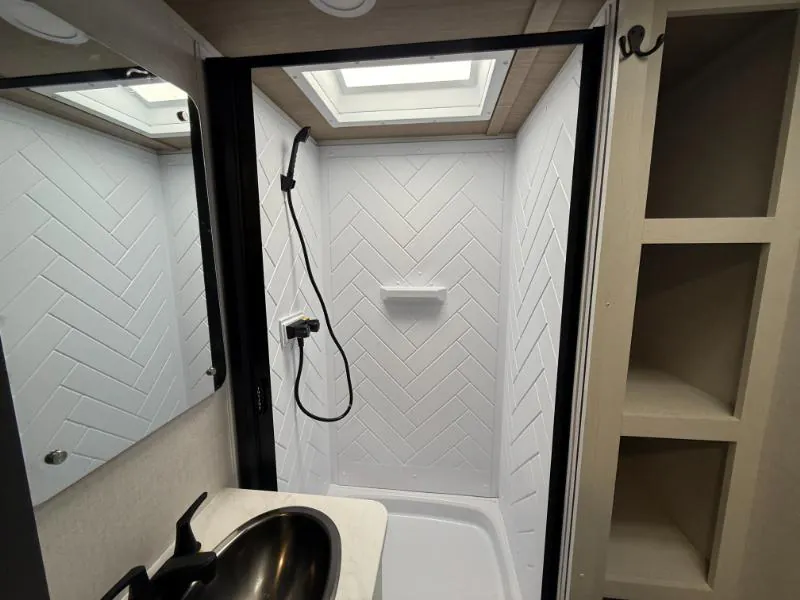 2027 Forest River Vibe 2900KB, Photos photo 44