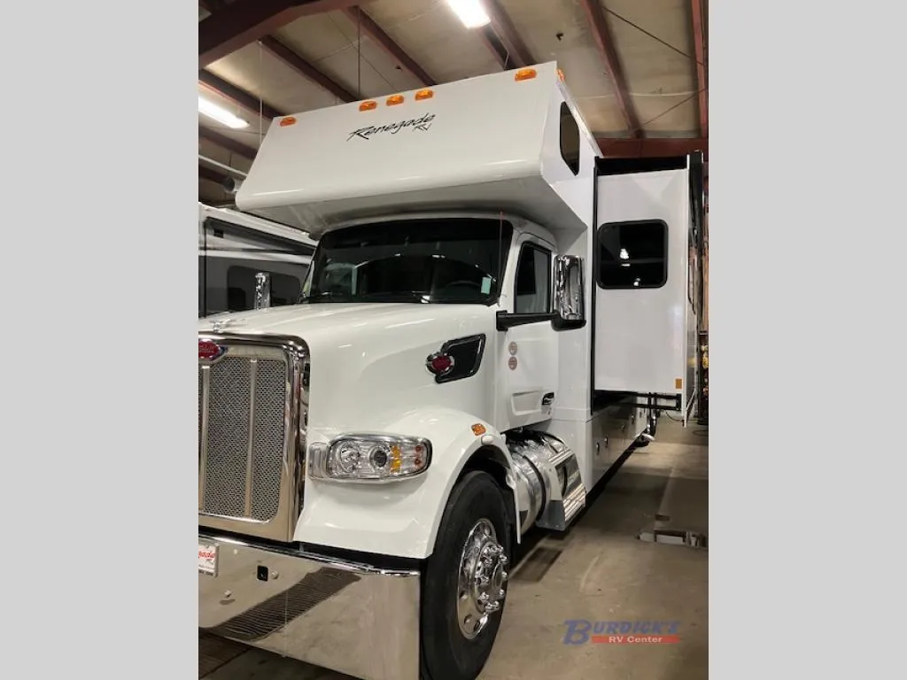2026 Renegade RV Classic 45CBF - Photo 3