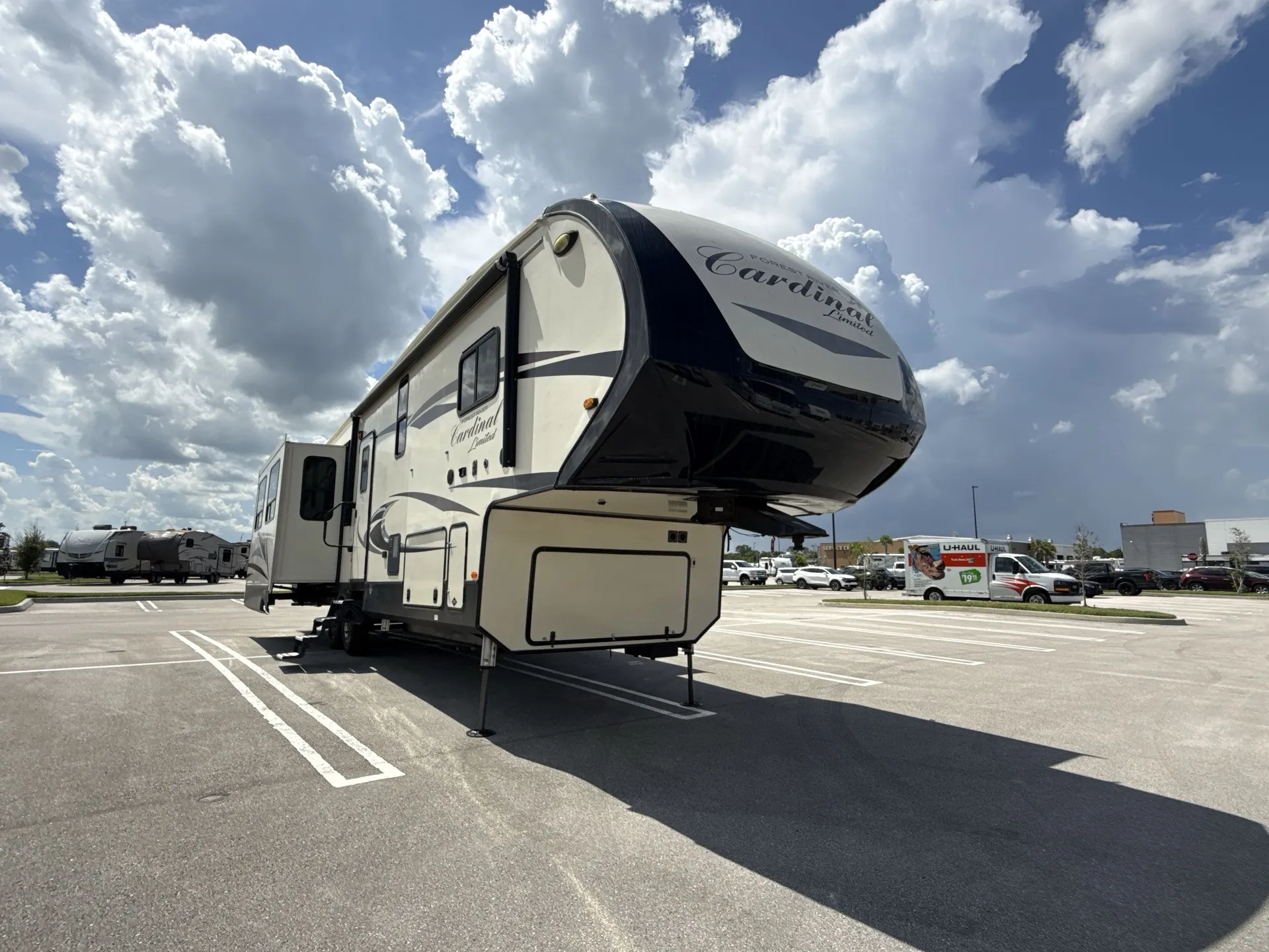 2020 Forest River Cardinal Limited 3780LFLE - Photo 2