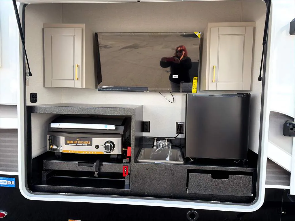 2027 Jayco North Point 391TBBH, Photos photo 6