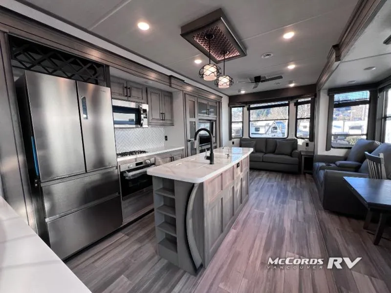 2025 Keystone Residence 401MKTS - Photo 4
