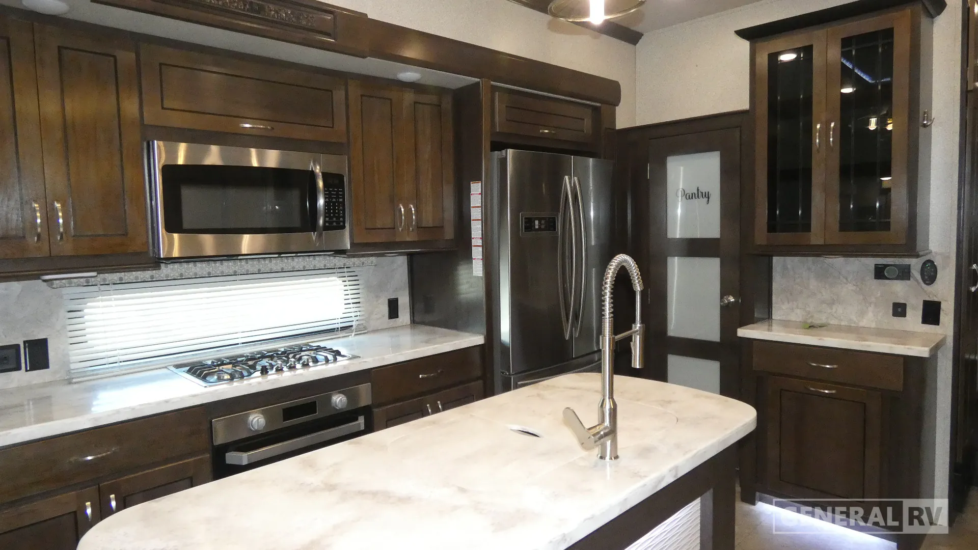2019 Forest River Cedar Creek Hathaway Edition 34IK — Photo 6