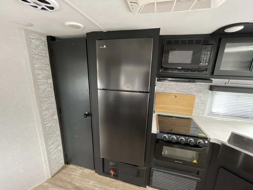 2022 Forest River Cherokee Grey Wolf 29TE, Photos photo 19