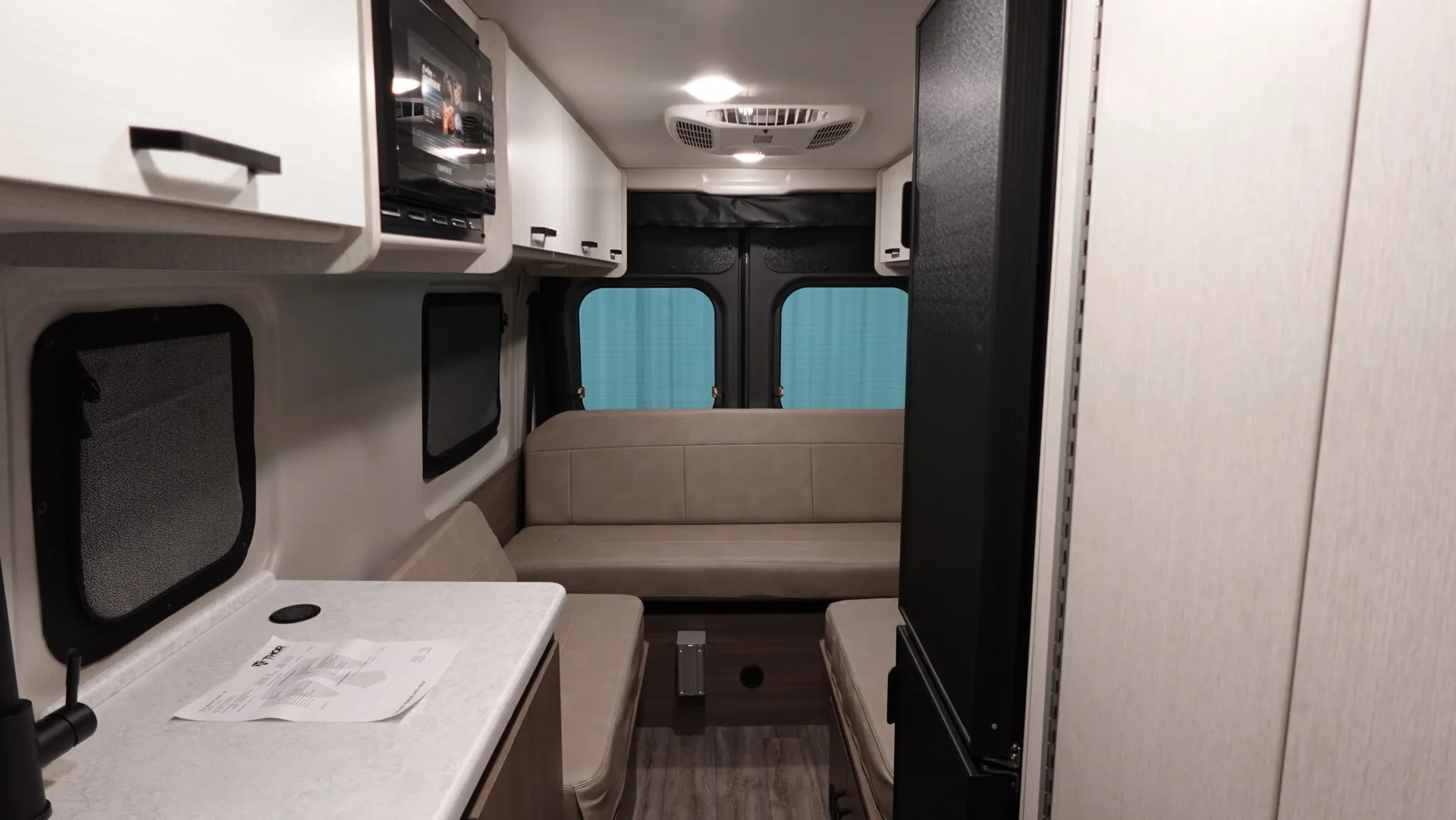 2026 Thor Motor Coach Twist Sport 20YS - Photo 3