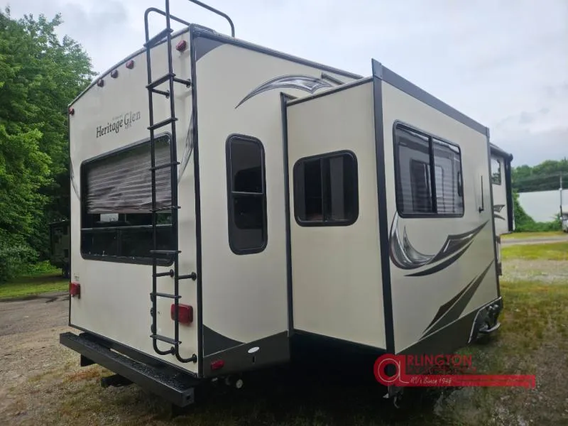 2014 Forest River RV HERITAGE GLEN WILDWOOD 286RLT - Photo 4
