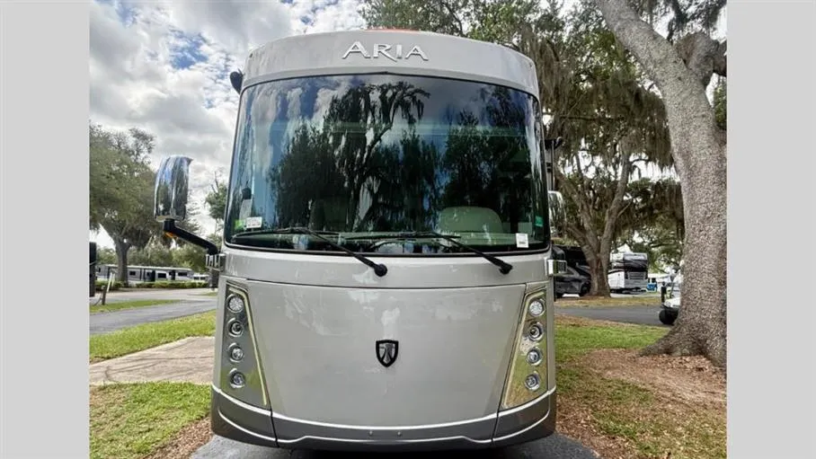 2023 Thor Motor Coach Aria 3401 - Photo 3