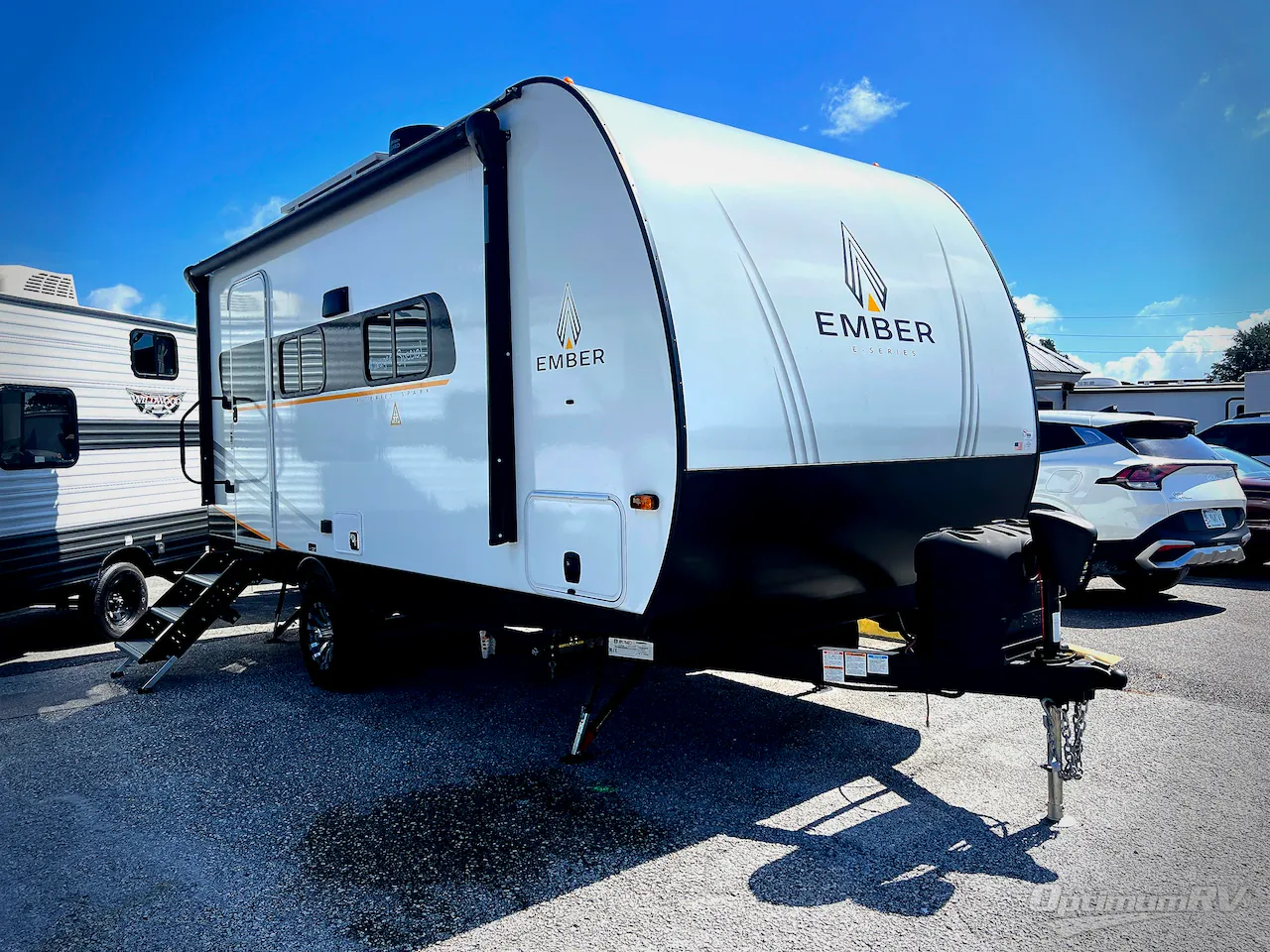 2025 Ember RV E-Series 18FBE - Photo 2
