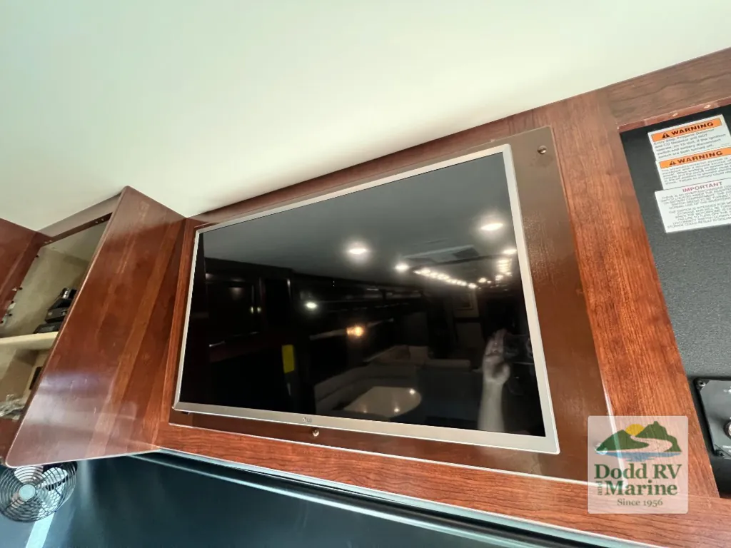 2019 Fleetwood Pace Arrow LXE 38K, Photos photo 14