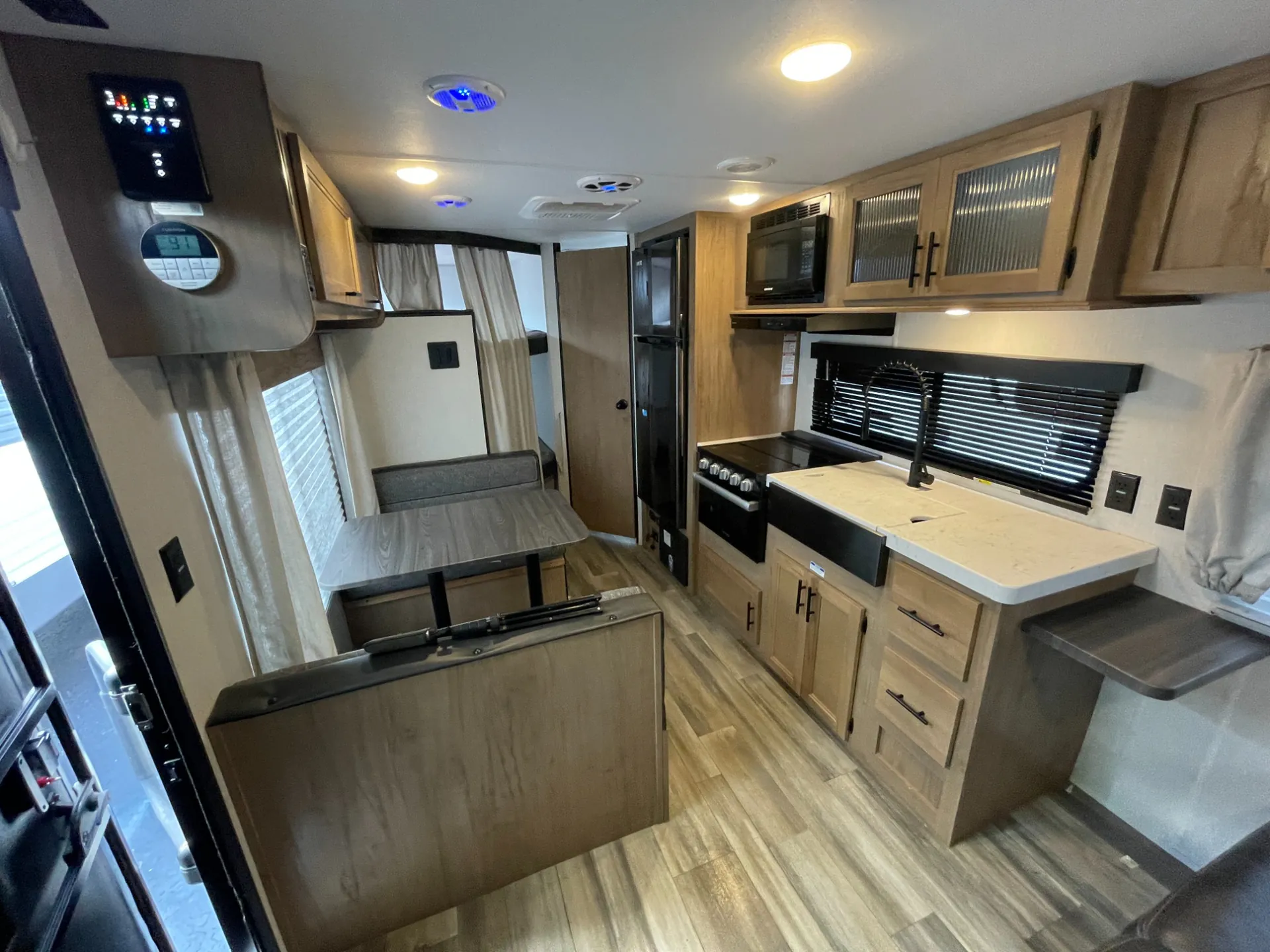 2023 Forest River Cherokee Grey Wolf 26DJSE
