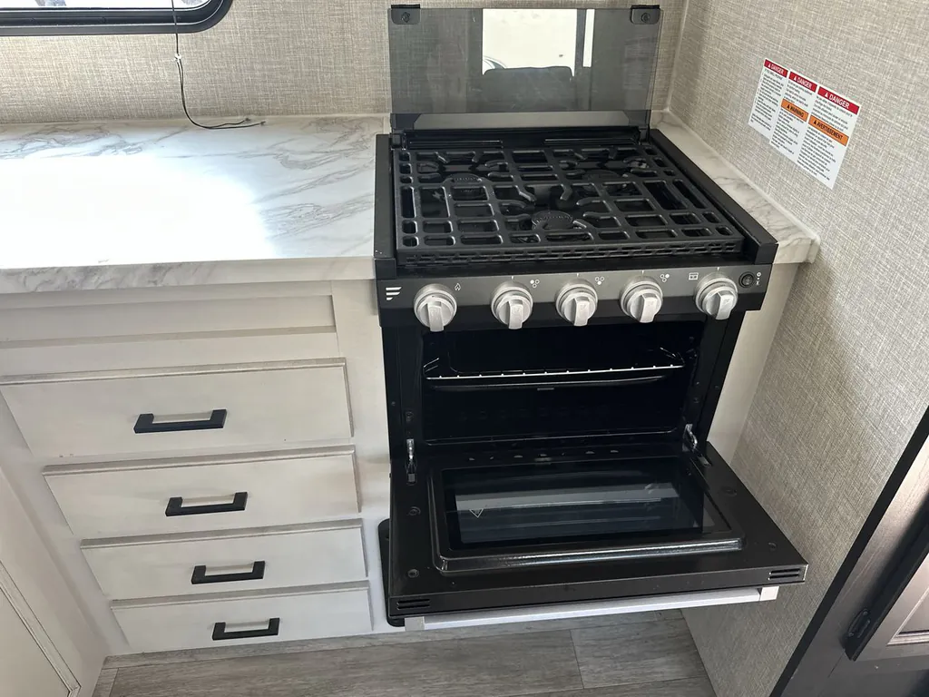 2022 Jayco Jay Flight SLX 8 240RBS, Photos photo 9