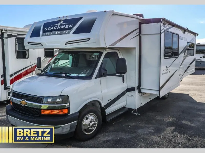 2026 Coachmen Freelander 23FS - Photo 4