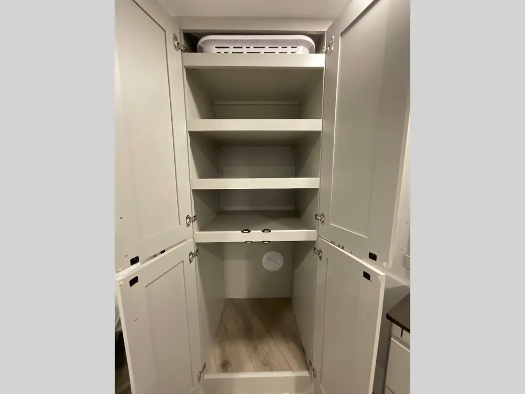 2025 Brinkley Model G 4100, Photos photo 50