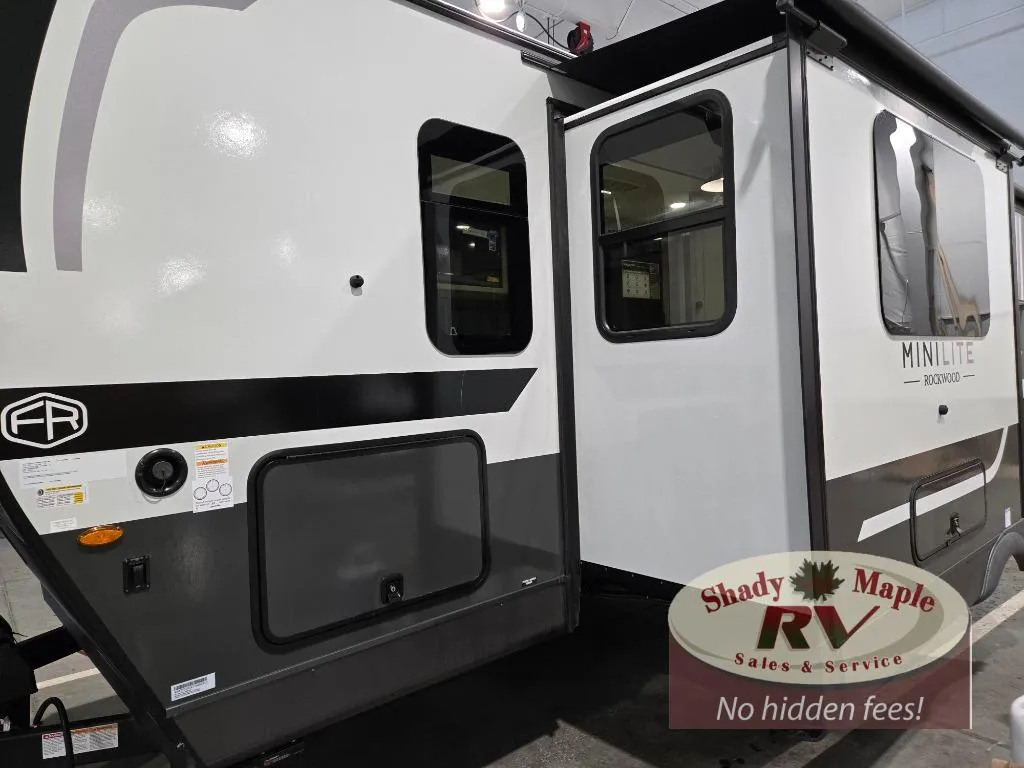 2026 Forest River Rockwood Mini Lite 2519S - Photo 4