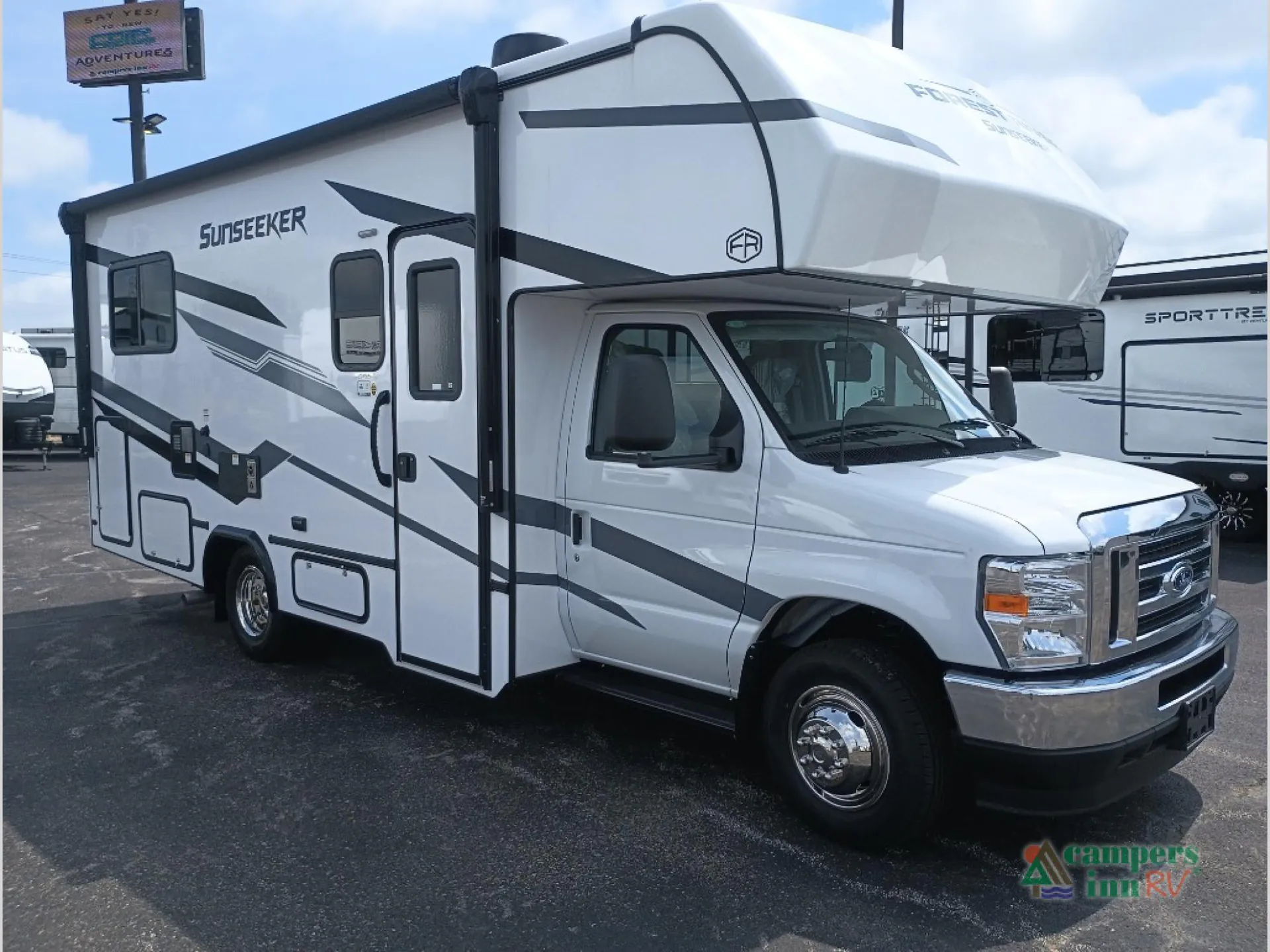 2026 Forest River Sunseeker LE 2350LE - Photo 2