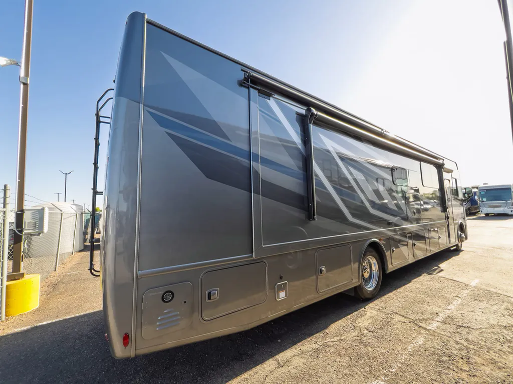 2027 Thor Motor Coach Windsport 36H, Photos photo 22