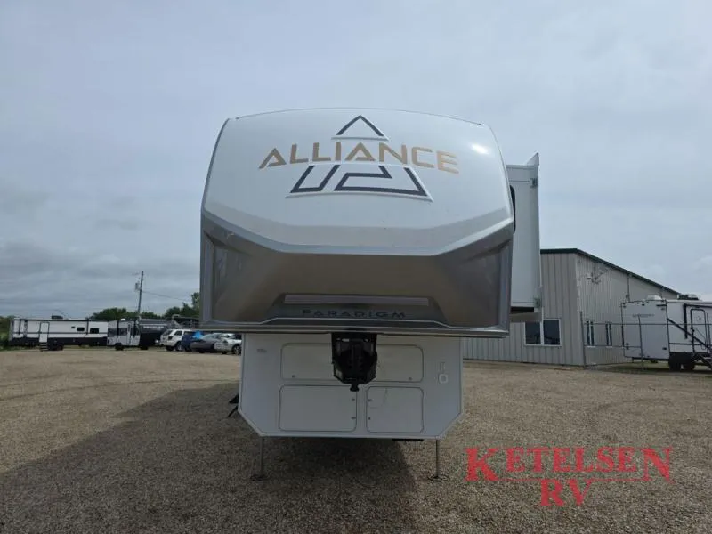 2026 Alliance RV Paradigm 340RL - Photo 4