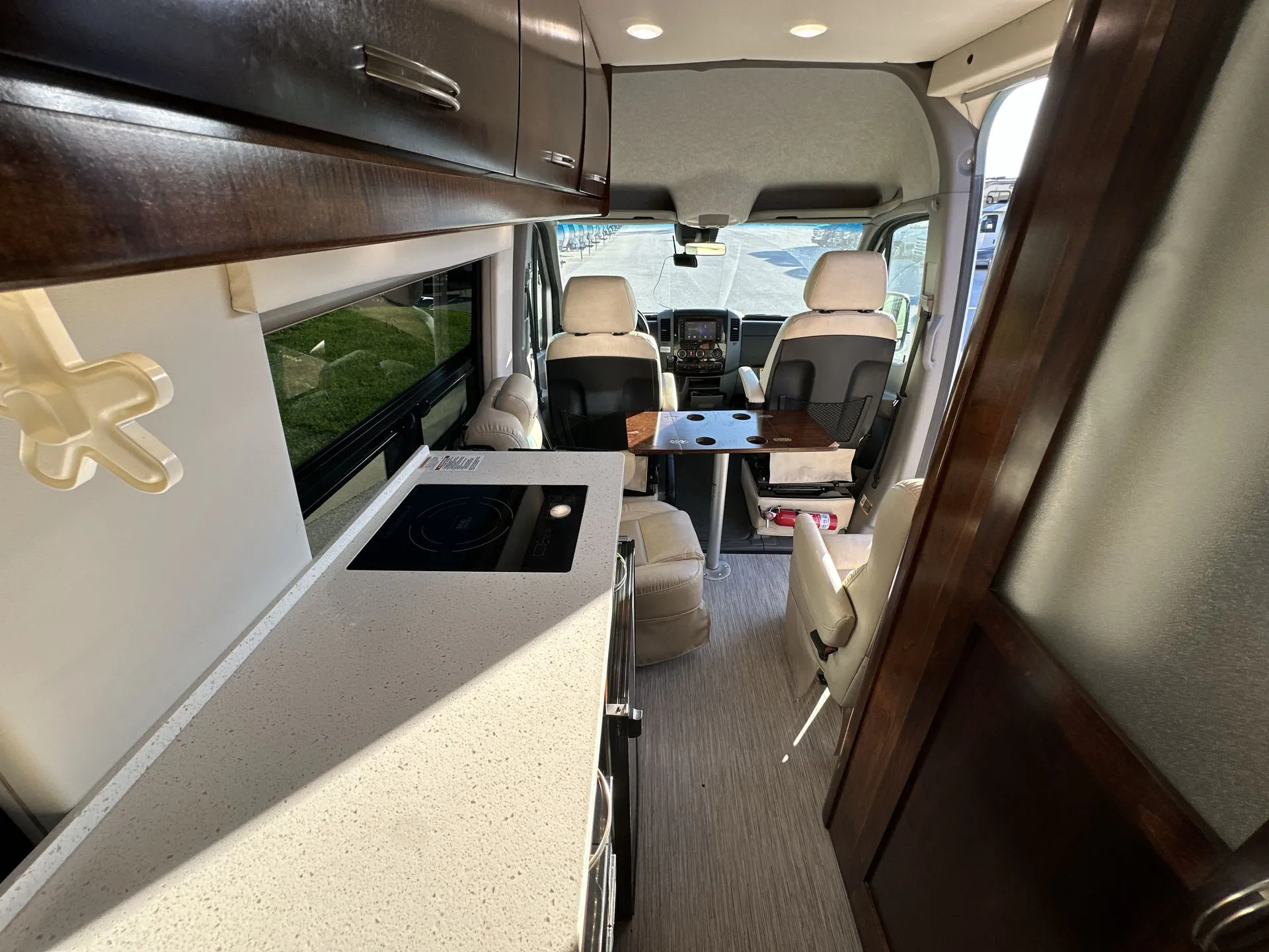 2019 Coachmen Galleria 24Q - Photo 3