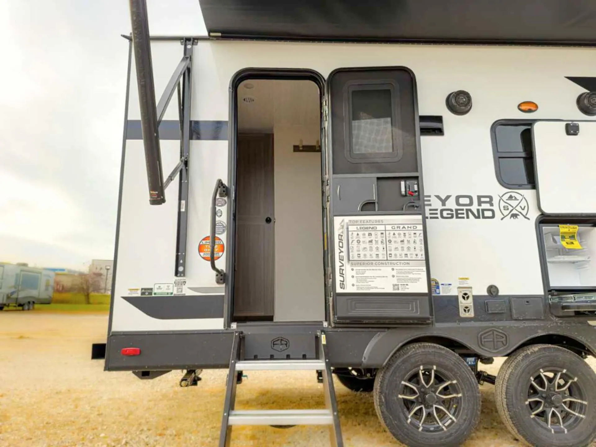 2026 Forest River Surveyor Legend 202RBLE - Photo 4