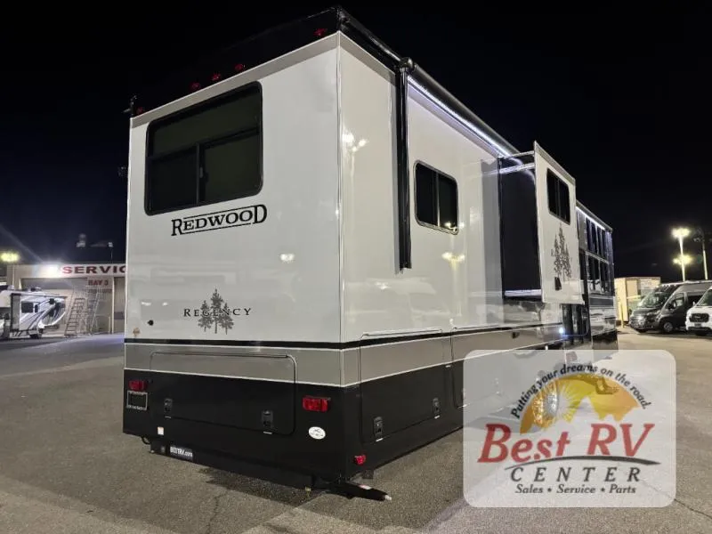 2025 Redwood RV Regency 3951BAM - Photo 3