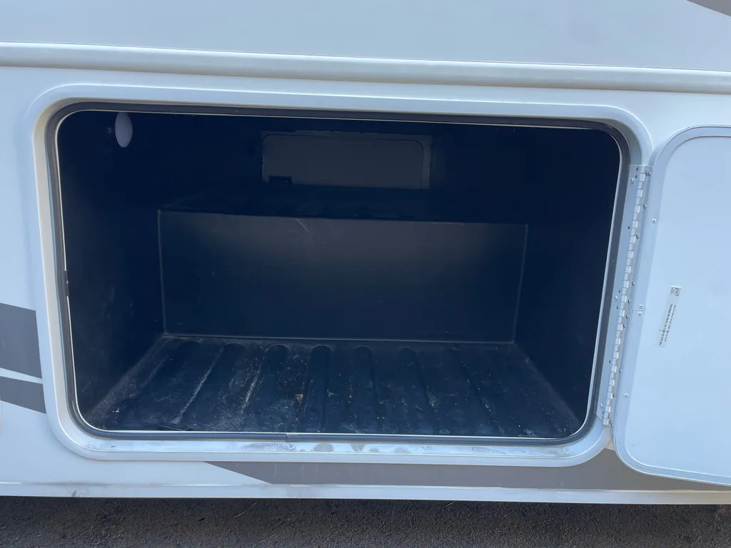 2018 Jayco Alante 31V, Photos photo 2