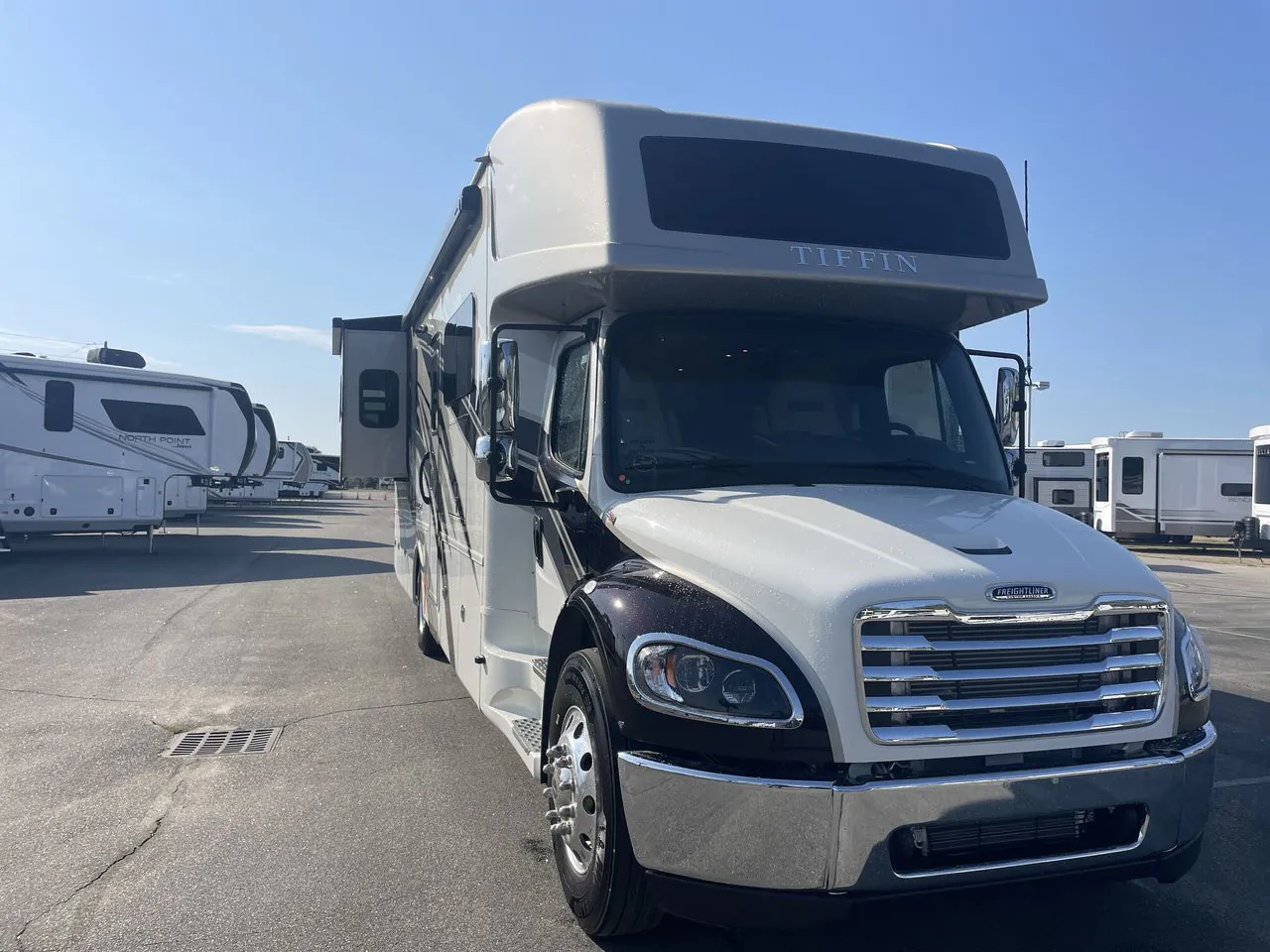 2026 Tiffin Allegro Bay 34 DB - Photo 2