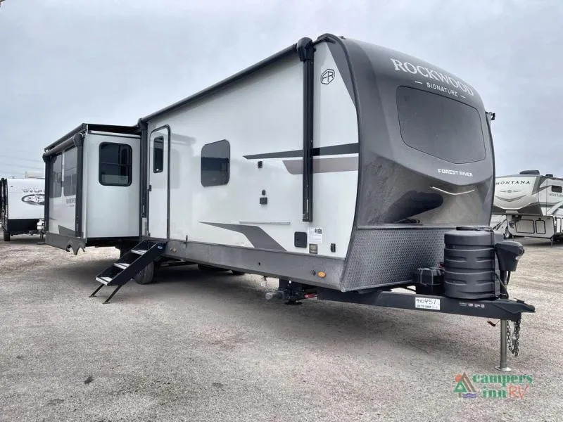 2026 Forest River Rockwood Signature 8337RL - Photo 2