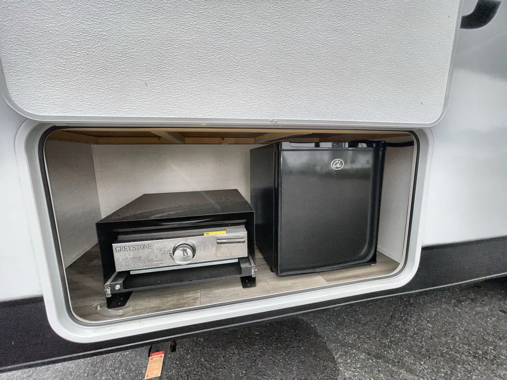 2025 Forest River EVO Lite 2700BHX, Photos photo 9